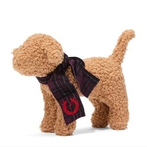 NEW 🐾 VS Pink Limited Edition Holiday Plush 2024